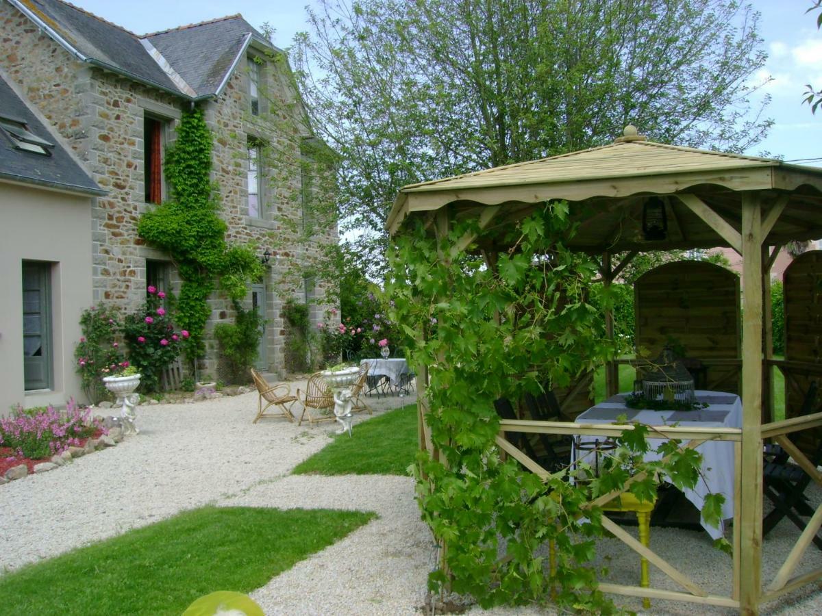 La Porte Ouverte Saint-Denoual Exterior photo